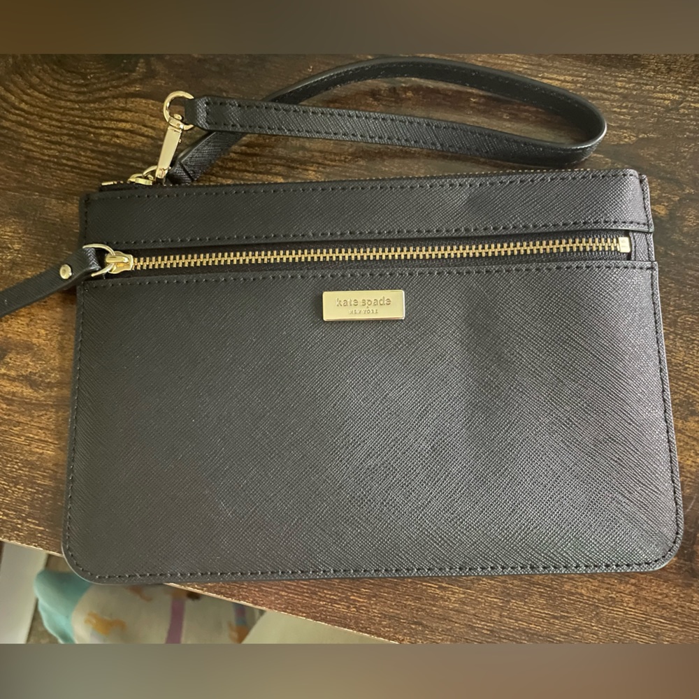 Kate Spade wristlet